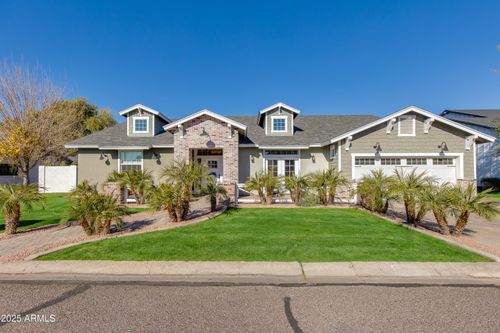 3838 E Devonshire Ave, Phoenix, AZ, 85018-4803 | Card Image