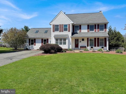 115 Golf Rd, GILBERTSVILLE, PA, 19525-8800 | Card Image
