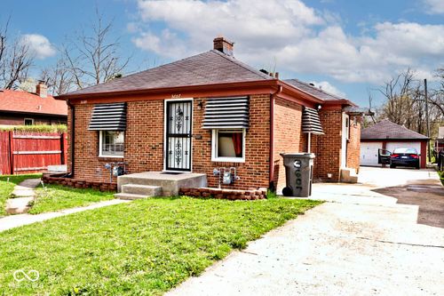 3607 N Tacoma Ave, Indianapolis, IN, 46218-1145 | Card Image