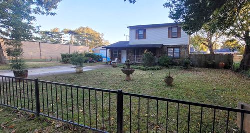 510 W Pilgrim Ave, Muscle Shoals, AL, 35661-1528 | Card Image