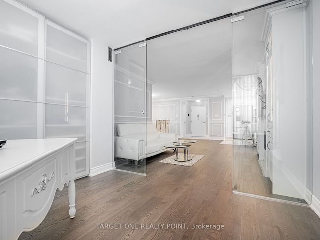 608 - 65 Spring Garden Ave, Condo with 4 bedrooms, 2 bathrooms and 1 parking in North York ON | Image 9