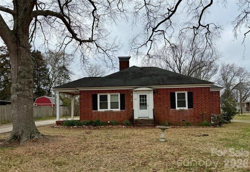 612 Ballard St, chester, SC, 29706-2525 | Card Image