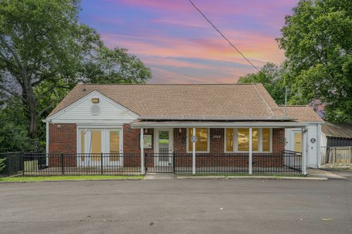 2003 Lebanon Pike, Nashville, TN, 37210-2424 | Card Image