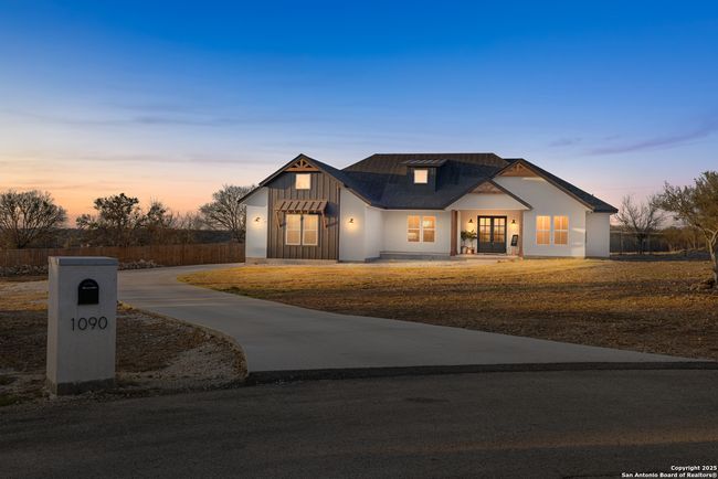 1090 Pegasus Dr, House other with 4 bedrooms, 4 bathrooms and null parking in Spring Branch TX | Image 52