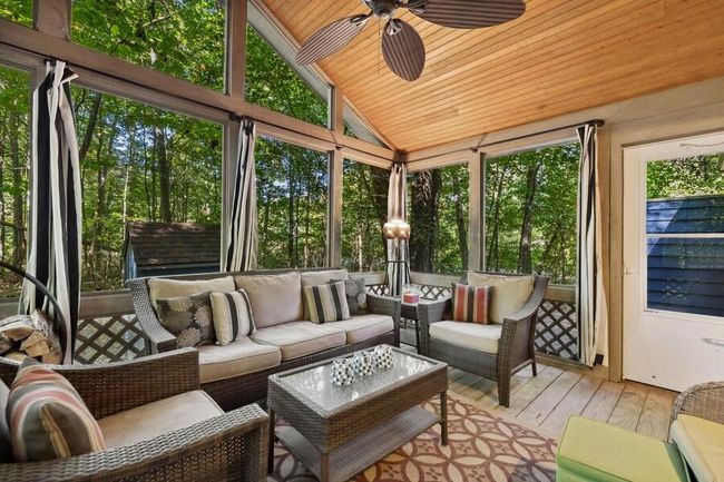 9366 E Locke Rd, House other with 2 bedrooms, 2 bathrooms and null parking in Union Pier MI | Image 20