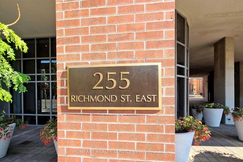 404-255 Richmond St E, Toronto, ON, M5A4T7 | Card Image