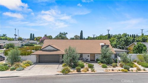 1632 Melvin Way, Tustin, CA, 92780 | Card Image