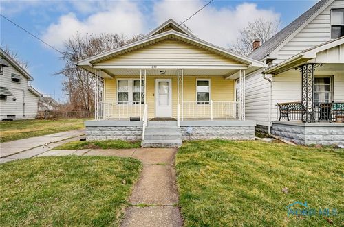 630 Marmion Ave, Toledo, OH, 43607-3810 | Card Image