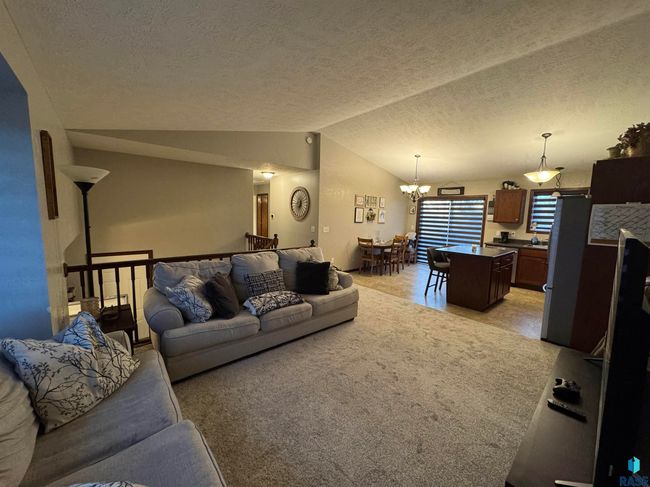 6903 Witzke Ave, House other with 3 bedrooms, 2 bathrooms and null parking in Sioux Falls SD | Image 7
