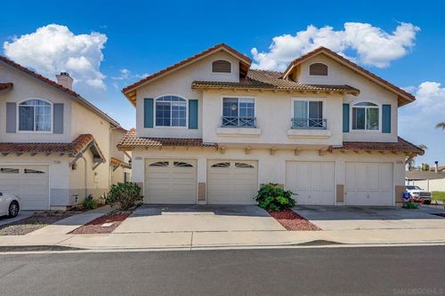1772 Promenade Cir, Vista, CA, 92083-6173 | Card Image