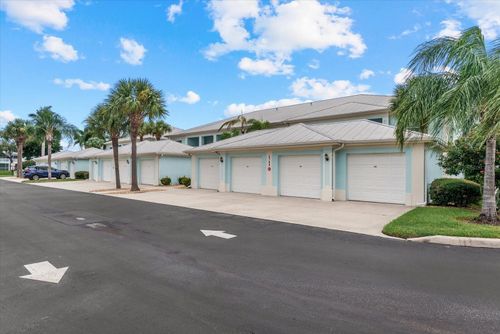 203-5768 Sabal Trace Dr, NORTH PORT, FL, 34287-3375 | Card Image