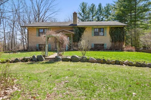 13909 Scio Church Rd, Chelsea, MI, 48118-9613 | Card Image