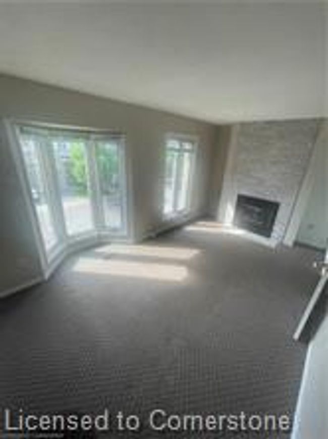 178 - 302 College Ave W, Townhouse with 5 bedrooms, 3 bathrooms and 2 parking in Guelph ON | Image 11