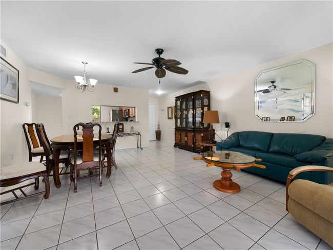 APT-2 - 5825 Marina Dr, House attached with 2 bedrooms, 2 bathrooms and null parking in Sebastian FL | Image 6