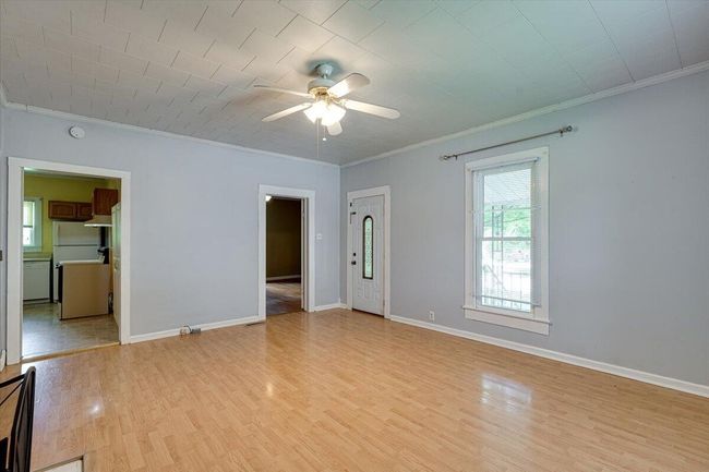 102 W 8 Th St, House other with 2 bedrooms, 1 bathrooms and null parking in Chickamauga GA | Image 5