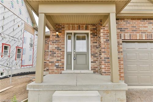 18 Braeburn St, Brighton, ON, K0K1H0 | Card Image