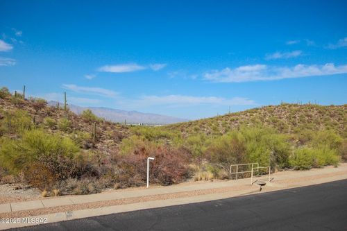 8-3152 W Tumamoc Drive, Tucson, AZ, 85745 | Card Image
