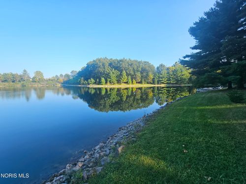 8161 Hill Ave, Holland, OH, 43528-9703 | Card Image