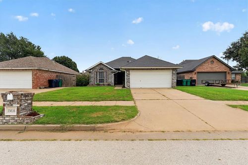 15616 Sandstone Terrace, Oklahoma City, OK, 73170 | Card Image