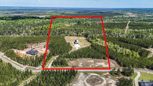 8200 Teton Crest Dr, Pace, FL, 32571-5241 | Card Image