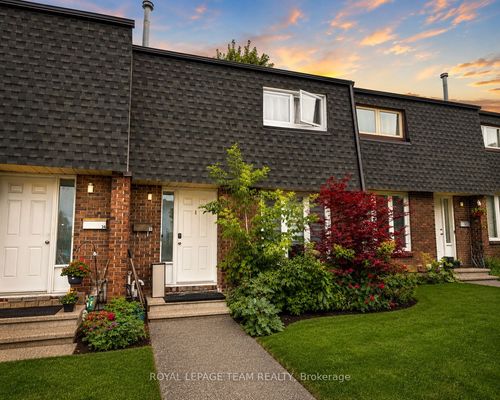 33-3333 Mccarthy Rd, Ottawa, ON, K1V9X5 | Card Image