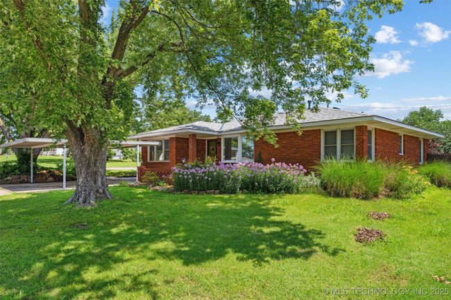 300 Se Waverly Ave, House other with 3 bedrooms, 1 bathrooms and null parking in Bartlesville OK | Image 32