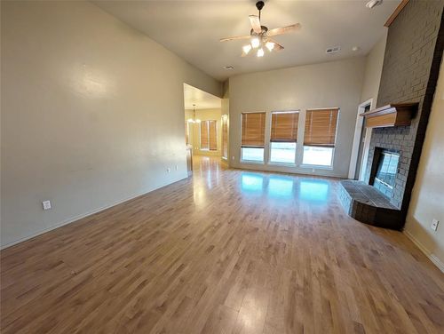 4801 Deer Ridge Blvd, Yukon, OK, 73099-2329 | Card Image