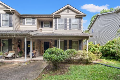 377 Church St, Versailles, KY, 40383-1850 | Card Image