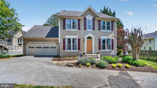 2812 Brite Ct, CROFTON, MD, 21114-3104 | Card Image