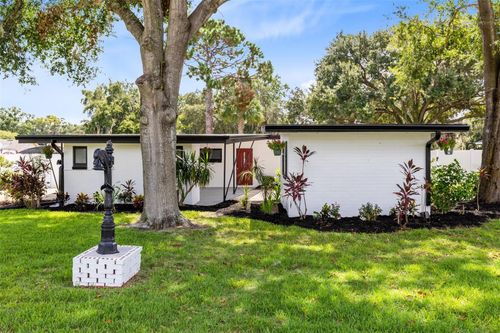 35614 Cedar Ln, LEESBURG, FL, 34788-2916 | Card Image