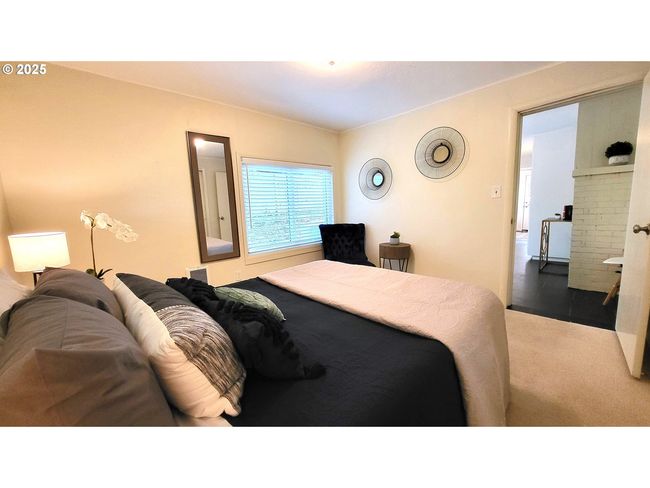 1400 W 40 Th Ave, House other with 3 bedrooms, 2 bathrooms and 1 parking in Eugene OR | Image 17