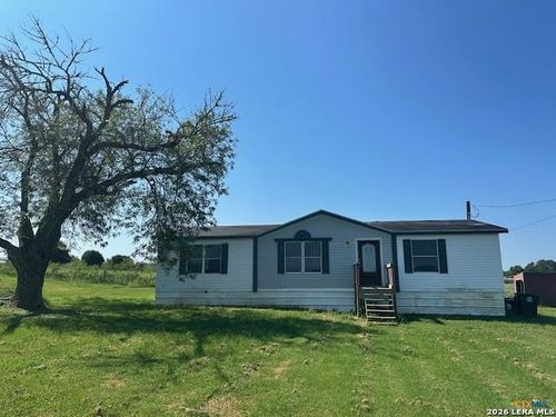 1212 Babylon Ln, Schulenburg, TX, 78956-1816 | Card Image