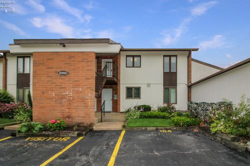 204-2594 E Sun Valley Dr, Port Clinton, OH, 43452-2793 | Card Image