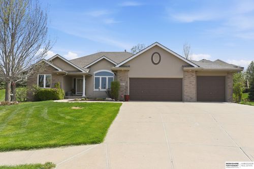4413 N 195th Cir, Elkhorn, NE, 68022-5167 | Card Image