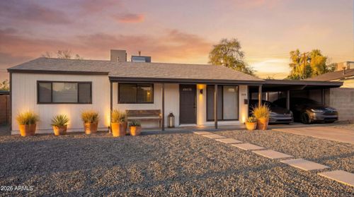2824 N 71st Pl, Scottsdale, AZ, 85257-1334 | Card Image