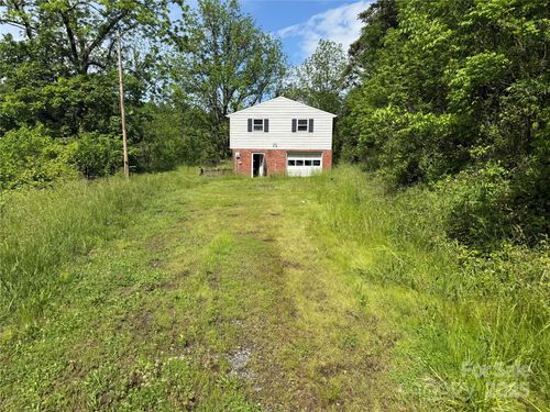 1278 Dry Pond Rd, Marshall, NC, 28753-5304 | Card Image