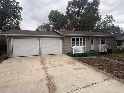 1755 Mary St, Beloit, WI, 53511-3220 | Card Image