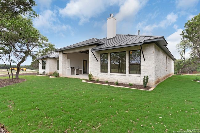 8166 Blue Oak, House other with 4 bedrooms, 5 bathrooms and null parking in Garden Ridge TX | Image 68