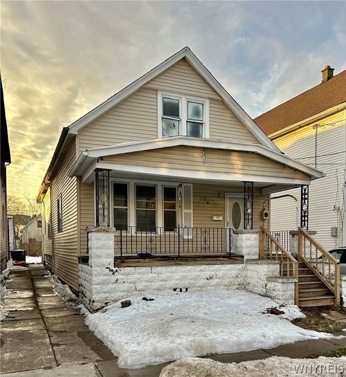 24 Matejko St, Buffalo, NY, 14206-3118 | Card Image