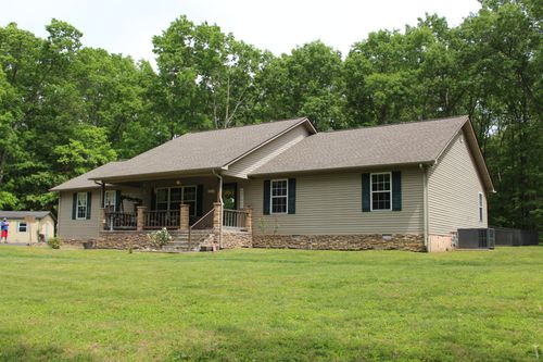 201 Hillsway, Crossville, TN, 38555-8464 | Card Image