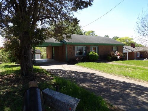 117 Pineview Dr, Danville, VA, 24540-2848 | Card Image