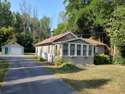 372 Rugar St, Plattsburgh, NY, 12901-3106 | Card Image