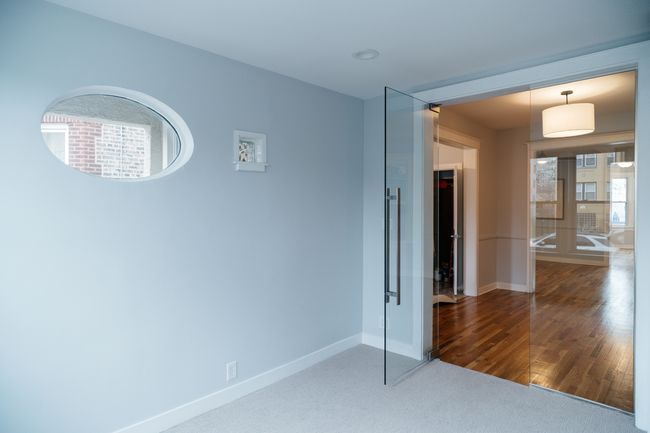 41 N Lotus Ave, House other with 5 bedrooms, 2 bathrooms and 4 parking in CHICAGO IL | Image 16