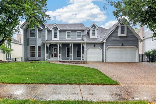 2715 Wendy Dr, Naperville, IL, 60565-5316 | Card Image