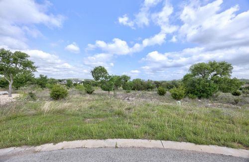 210 Enchanted Oak Pt, Spicewood, TX, 78669 | Card Image