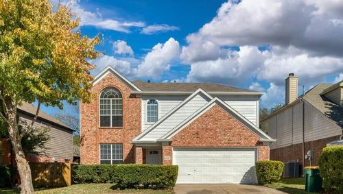 309 Pinnacle Dr, Cedar Hill, TX, 75104-5113 | Card Image