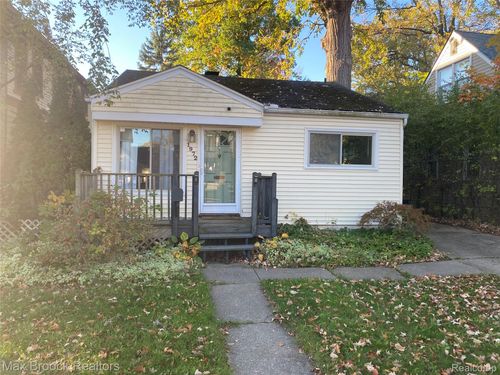 1972 Cole St, Birmingham, MI, 48009-7070 | Card Image