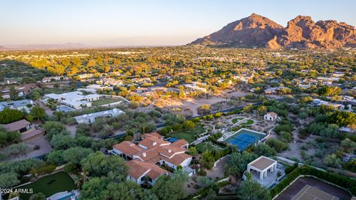 6742 N 48th St, Paradise Valley, AZ, 85253-4062 | Card Image