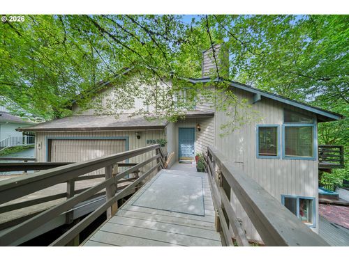 19655 Sun Cir, West Linn, OR, 97068-1913 | Card Image