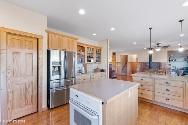 106 Upper Reservoir Rd, House other with 6 bedrooms, 5 bathrooms and null parking in Lonepine MT | Image 5